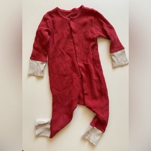 Fin & Vince waffle long sleeve romper 18-24M